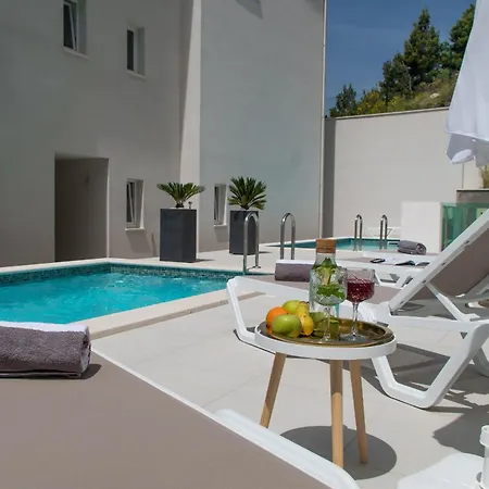 Lapis - Luxury - Shared Pool - Smaragd Appartement