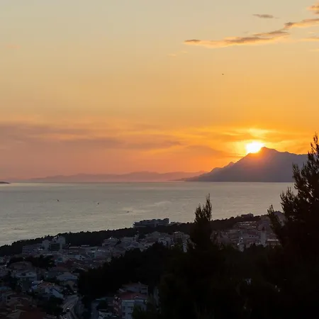 Lapis - Luxury - Shared Pool - Smaragd Appartement Makarska